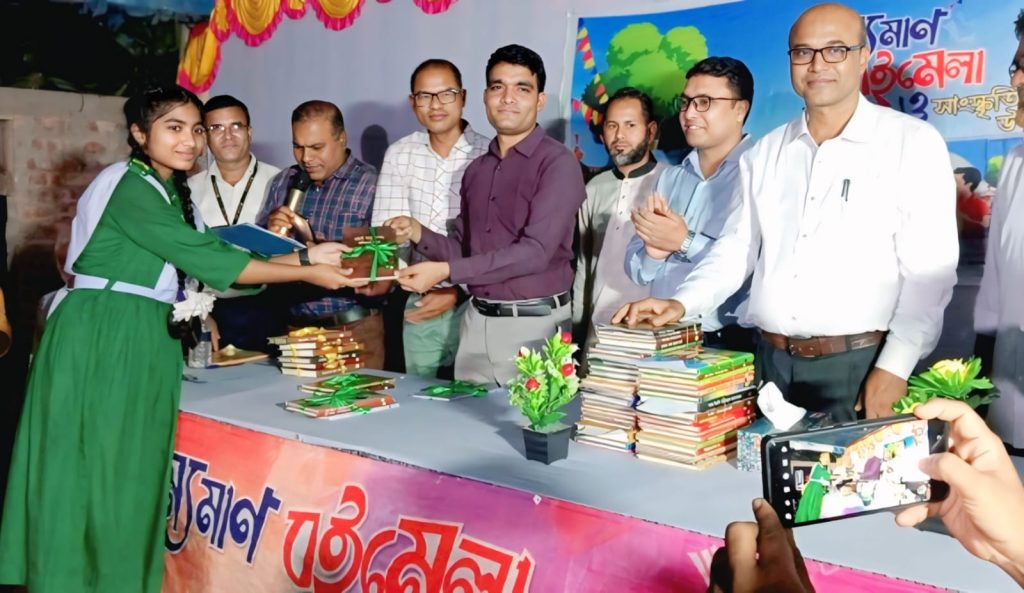 Over 2 Lakh Taka Worth of Books Sold at Mobile Book Fair in Hakimpur